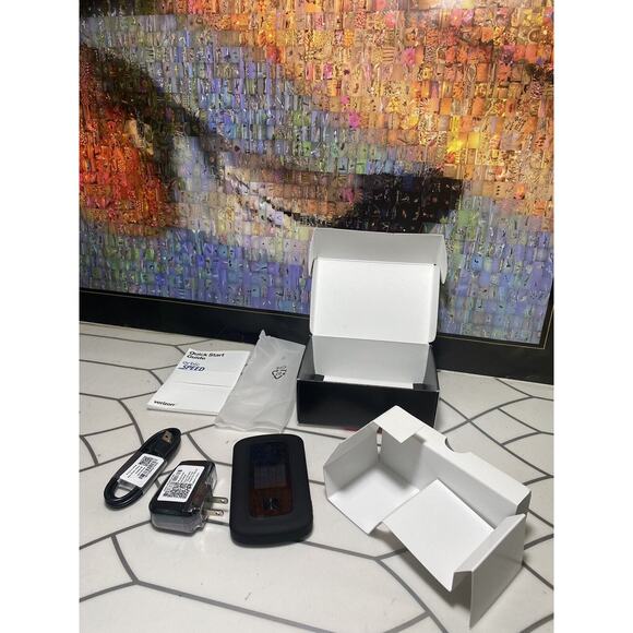 Verizon Orbic Speed Mobile Hotspot with 4G LTE SIM | Open Box - Picture 4 of 12